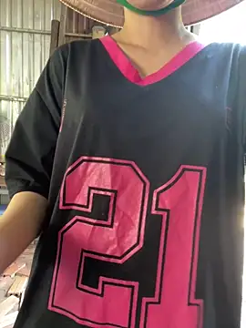 Suri amabel online show from 20, 10, 2025