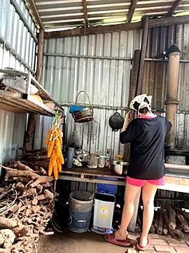 Suri amabel online show from 22, 10, 2025