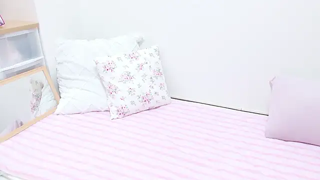 PornTube-JP online show from 19, 10, 2025