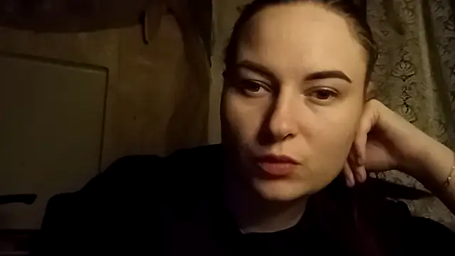 Snapshot of ElenaMaeer chatting on 17, 2, 2025 ElenaMaeer online show from 17, 2, 2025