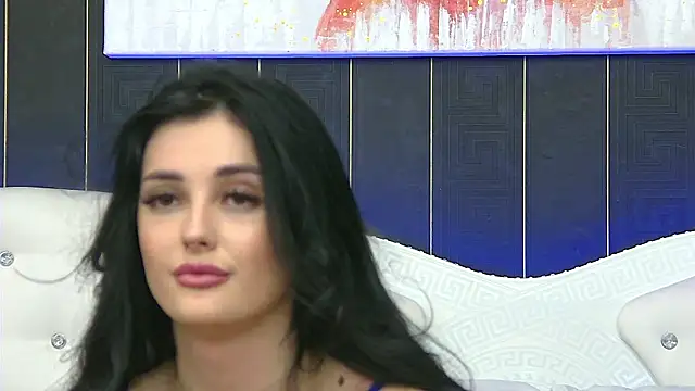 Snapshot of SophiaVilner chatting on 17, 1, 2025 SophiaVilner online show from 17, 1, 2025