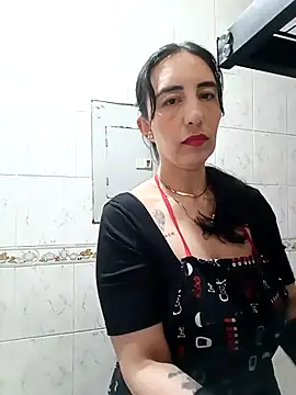 christine-x online show from 8, 5, 2026