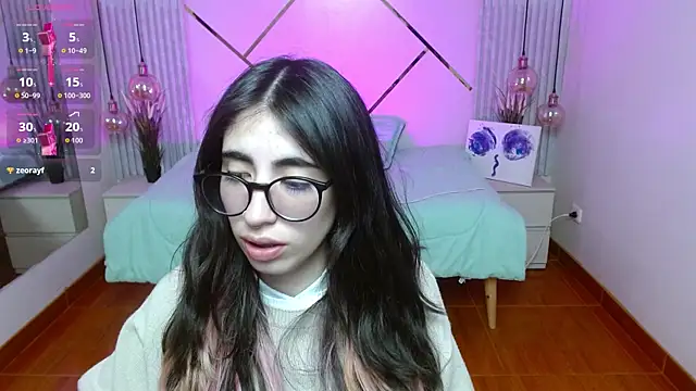 Snapshot of LenaRoses chatting on 13, 1, 2026 LenaRoses online show from 13, 1, 2026