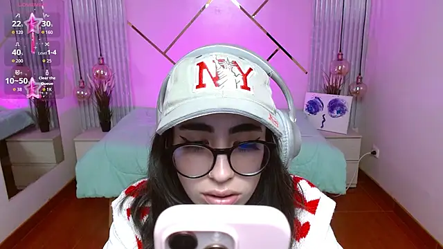 Snapshot of LenaRoses chatting on 14, 1, 2026 LenaRoses online show from 14, 1, 2026