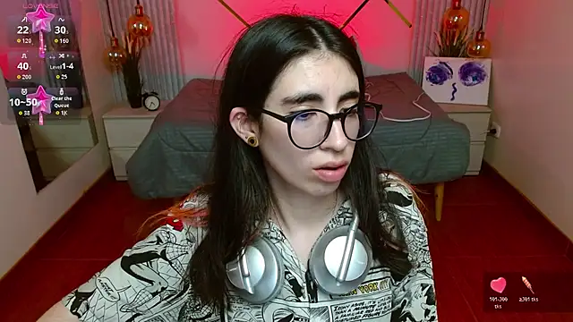 Snapshot of LenaRoses chatting on 14, 4, 2026 LenaRoses online show from 14, 4, 2026