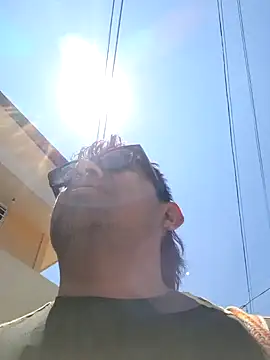 GusssHOT online show from 2, 4, 2026