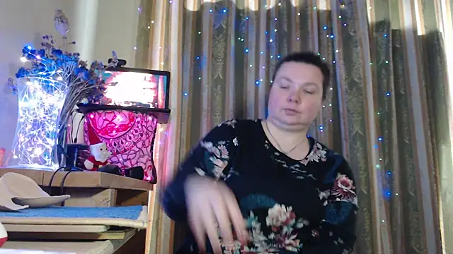 amorelara online show from 3, 2, 2026