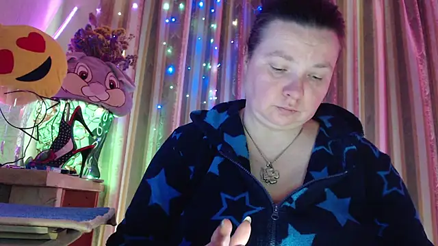 amorelara online show from 29, 4, 2026