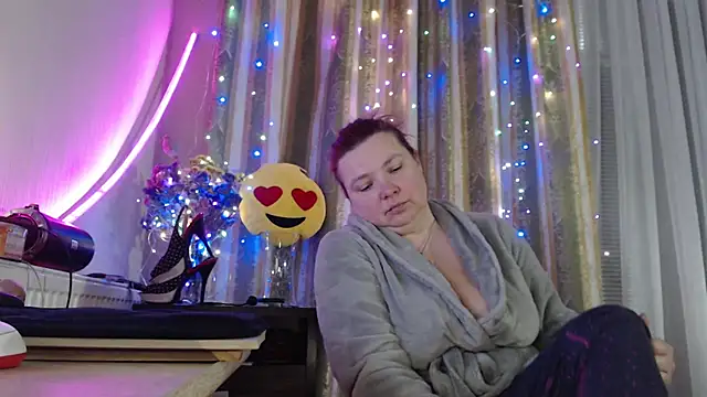 amorelara online show from 26, 5, 2026