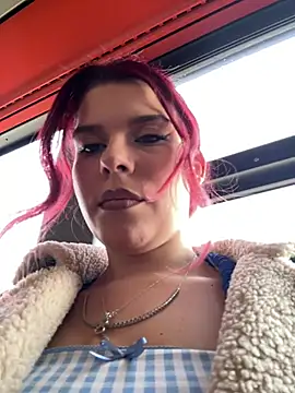 Snapshot of RiriRoseey chatting on 12, 2, 2026 RiriRoseey online show from 12, 2, 2026