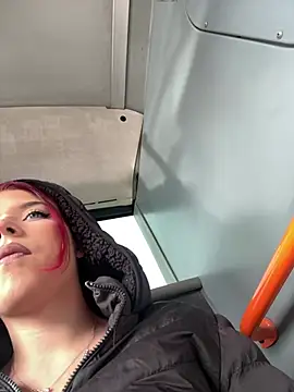 Snapshot of RiriRoseey chatting on 20, 2, 2026 RiriRoseey online show from 20, 2, 2026