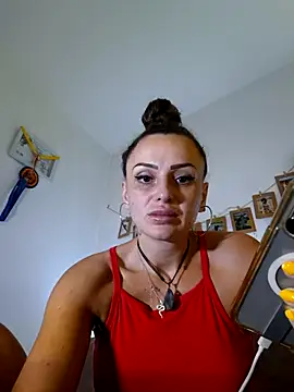 Snapshot of dolcevita002 chatting on 2, 7, 2026 dolcevita002 online show from 2, 7, 2026