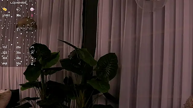 Snapshot of CynthiaWest chatting on 11, 3, 2026 CynthiaWest online show from 11, 3, 2026