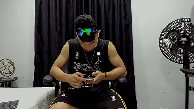 andrew rose  online show from 9, 12, 2024