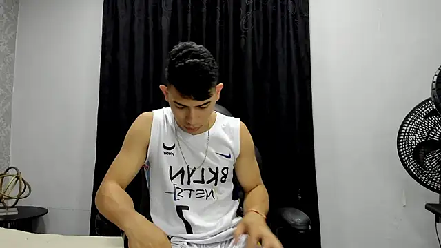 andrew rose  online show from 21, 12, 2024