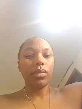 Missthigh online show from 5, 10, 2025