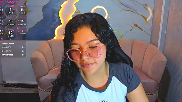 victoria castillo b online show from 30, 4, 2026