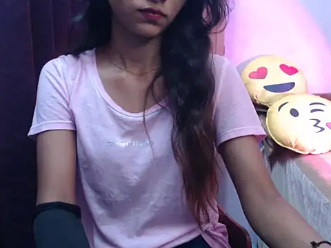 Angel kiyara online show from 7, 10, 2025