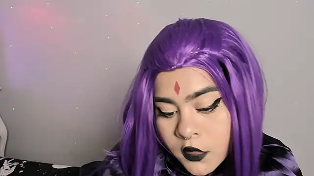 Snapshot of atena_hill chatting on 28, 10, 2025 atena hill online show from 28, 10, 2025