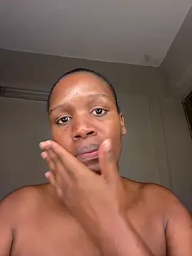 Snapshot of Kinkyy_ chatting on 18, 2, 2025 Kinkyy online show from 18, 2, 2025