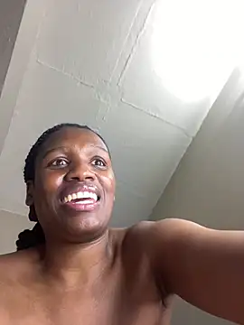 Snapshot of Kinkyy_ chatting on 24, 10, 2025 Kinkyy online show from 24, 10, 2025