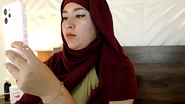 Snapshot of Dalila_bashar chatting on 19, 2, 2025 Dalila bashar online show from 19, 2, 2025