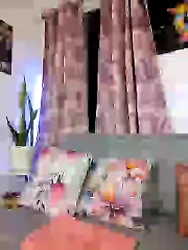 Charlotte Bayron online show from 2, 1, 2025