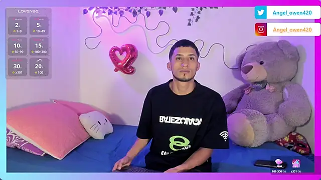 Snapshot of Angel_owen1 chatting on 6, 12, 2024 Angel owen1 online show from 6, 12, 2024