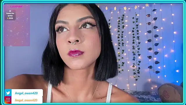 Snapshot of Angel_owen1 chatting on 3, 1, 2025 Angel owen1 online show from 3, 1, 2025