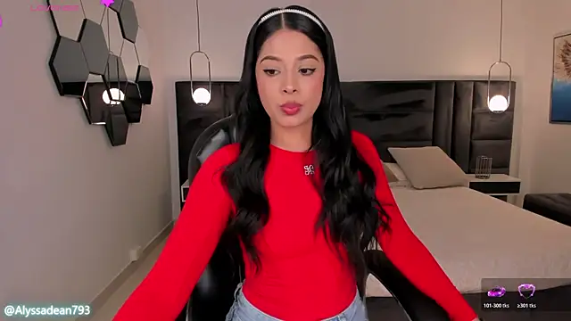 AlyssaDean online show from 13, 6, 2026