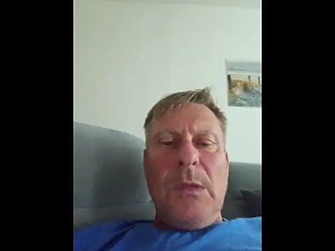 Snapshot of johnnym1 chatting on 10, 6, 2026 johnnym1 online show from 10, 6, 2026