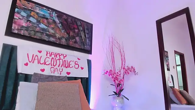 LeaahCarter online show from 14, 2, 2025