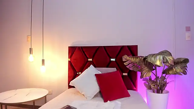 LeaahCarter online show from 25, 10, 2025