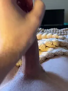 40Cakes online show from 16, 12, 2024