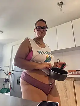 keirabbw online show from 15, 5, 2026