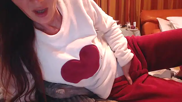 LovelyAndraGirl online show from 30, 9, 2025