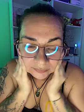 Amarantha 666 online show from 8, 5, 2026
