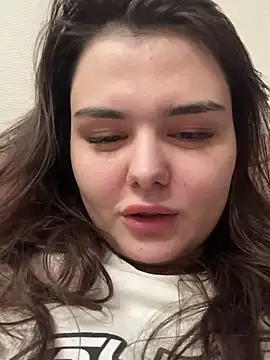 Snapshot of NikaMur chatting on 18, 12, 2024 NikaMur online show from 18, 12, 2024