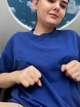 Snapshot of NikaMur chatting on 30, 12, 2024 NikaMur online show from 30, 12, 2024