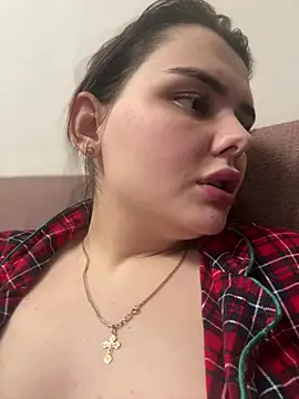 Snapshot of NikaMur chatting on 3, 2, 2025 NikaMur online show from 3, 2, 2025