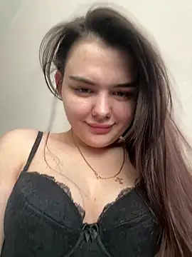 Snapshot of NikaMur chatting on 18, 2, 2025 NikaMur online show from 18, 2, 2025
