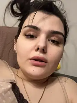 Snapshot of NikaMur chatting on 26, 2, 2025 NikaMur online show from 26, 2, 2025