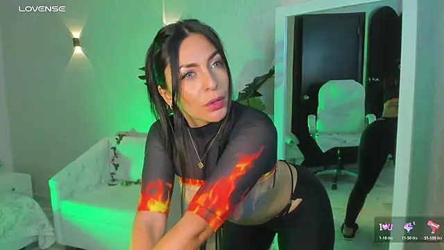 Snapshot of yourmagic_venus chatting on 10, 2, 2026 yourmagic venus online show from 10, 2, 2026