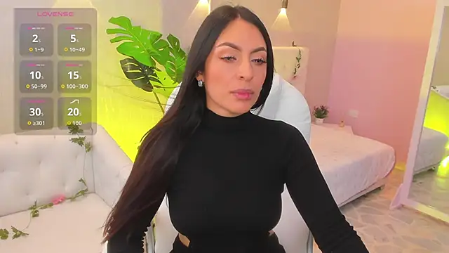 Snapshot of yourmagic_venus chatting on 26, 5, 2026 yourmagic venus online show from 26, 5, 2026
