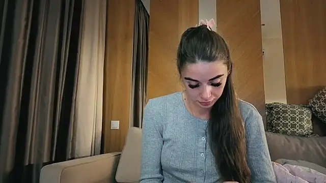 Snapshot of your_bunnygirl chatting on 3, 10, 2025 your bunnygirl online show from 3, 10, 2025