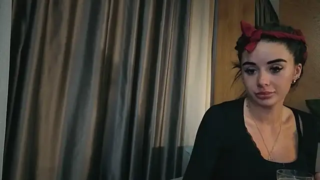 Snapshot of your_bunnygirl chatting on 12, 10, 2025 your bunnygirl online show from 12, 10, 2025