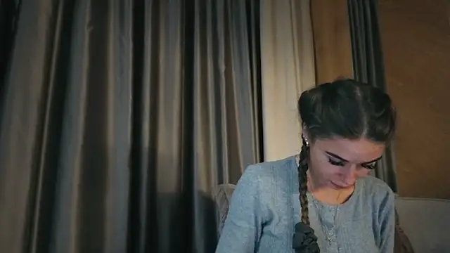 Snapshot of your_bunnygirl chatting on 6, 11, 2025 your bunnygirl online show from 6, 11, 2025