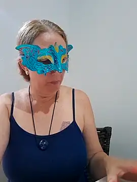 Snapshot of MILEIDE980 chatting on 4, 10, 2025 MILEIDE980 online show from 4, 10, 2025