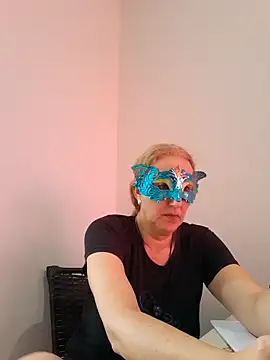 Snapshot of MILEIDE980 chatting on 21, 10, 2025 MILEIDE980 online show from 21, 10, 2025