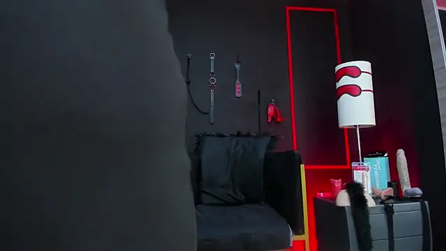 CharlotteScotte online show from 16, 9, 2025